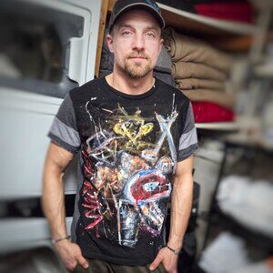 Unisex custom graphic tees, hand-painted, streetwear vibes. Read description!